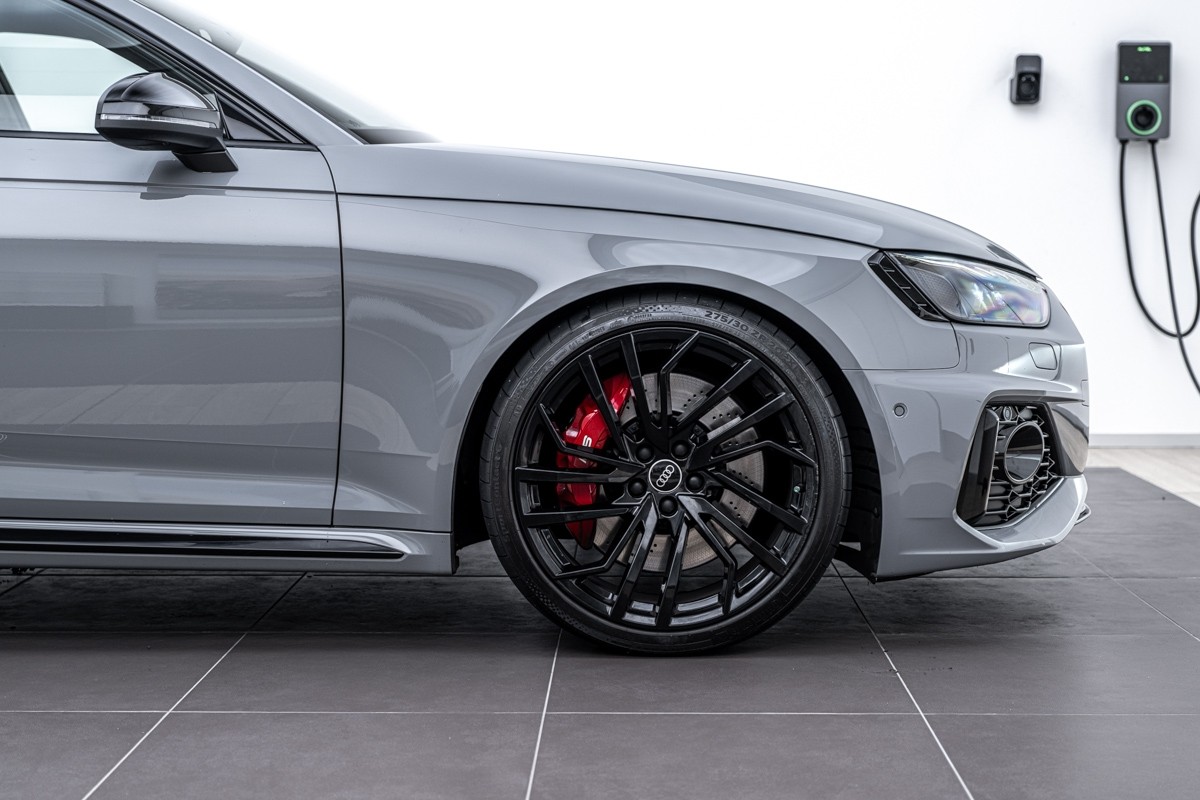 Audi RS4 Avant 331kW