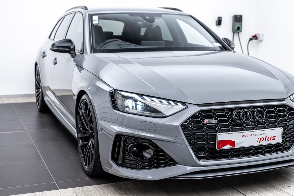 Audi RS4 Avant 331kW