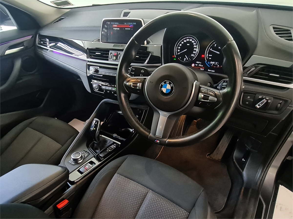 BMW X2 sDrive18i SE+Comfort