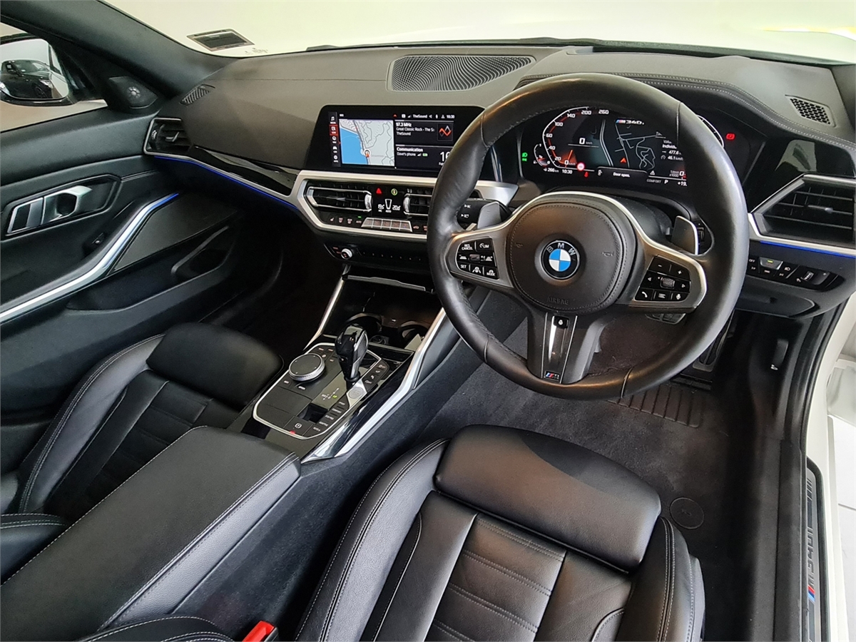 BMW M340i xDrive Sedan M Performance