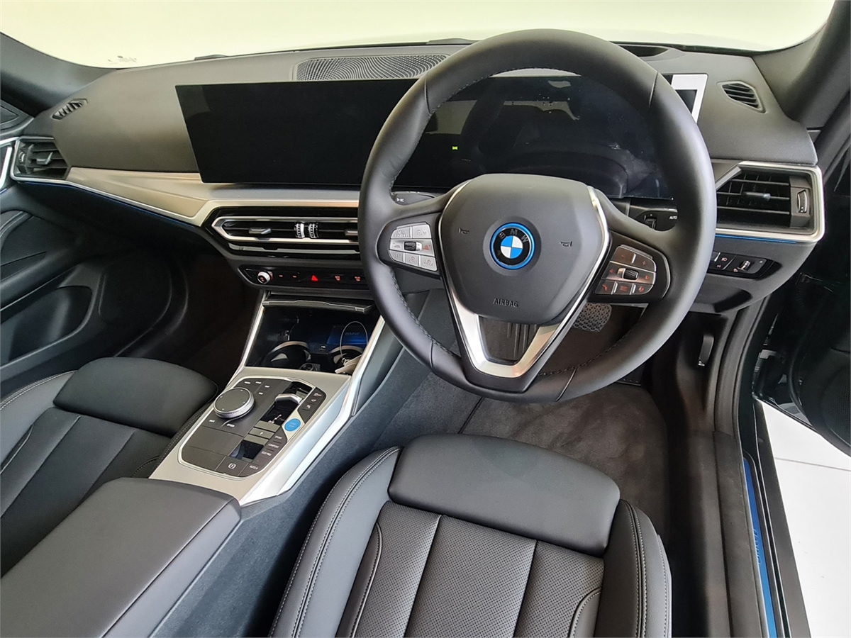 BMW i4 eDrive35 Plus